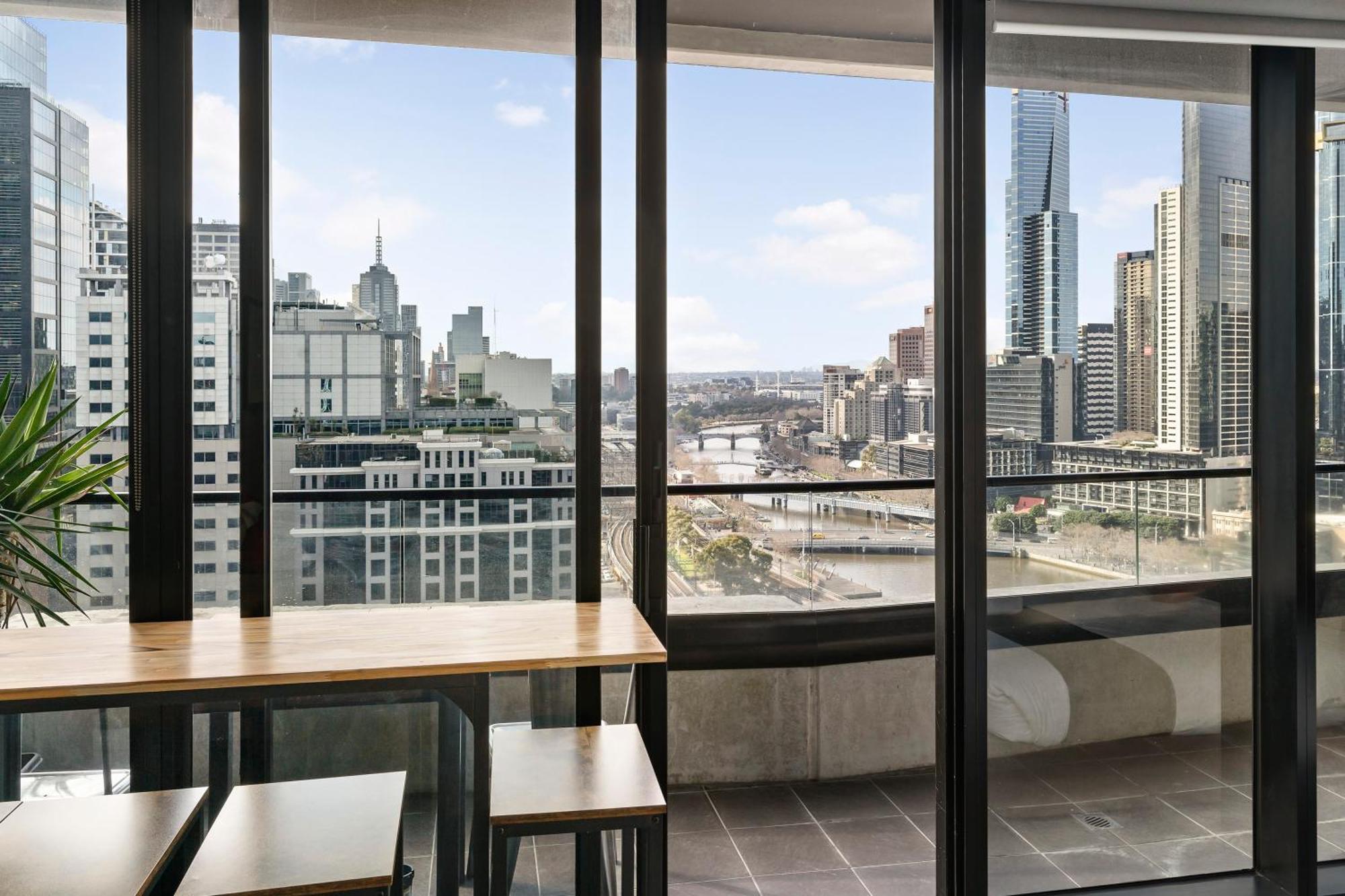 Aura On Flinders Serviced Apartments Melbourne Zewnętrze zdjęcie